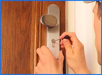 Corona del Mar Locksmith Corona del Mar, CA 949-610-0808 - 10-lock-change-commercial